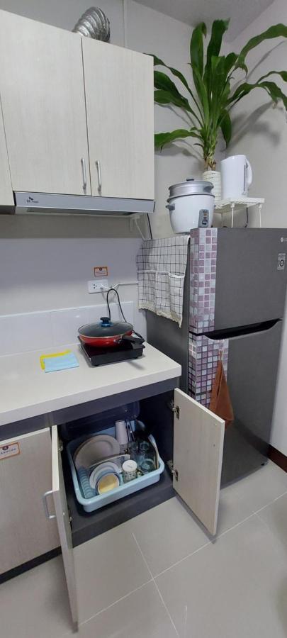 Dracarys Place 2 Condo With Balcony Unlimited Wifi Lapulapu City View المظهر الخارجي الصورة