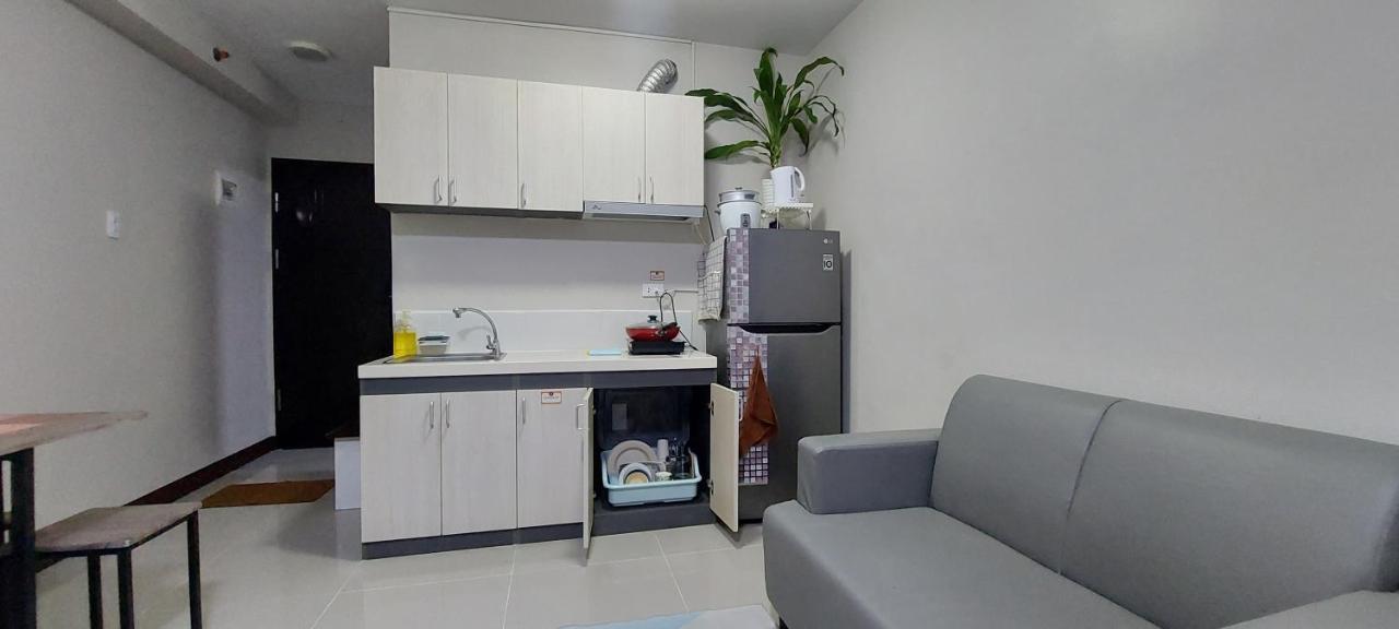 Dracarys Place 2 Condo With Balcony Unlimited Wifi Lapulapu City View المظهر الخارجي الصورة