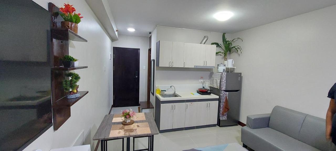 Dracarys Place 2 Condo With Balcony Unlimited Wifi Lapulapu City View المظهر الخارجي الصورة