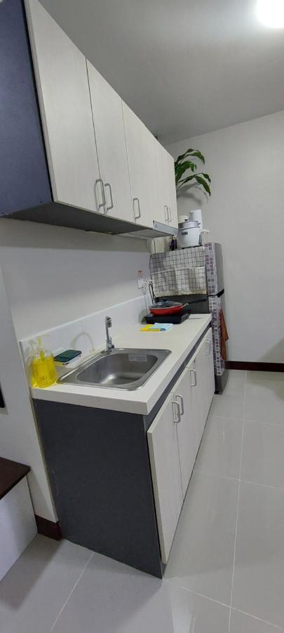 Dracarys Place 2 Condo With Balcony Unlimited Wifi Lapulapu City View المظهر الخارجي الصورة