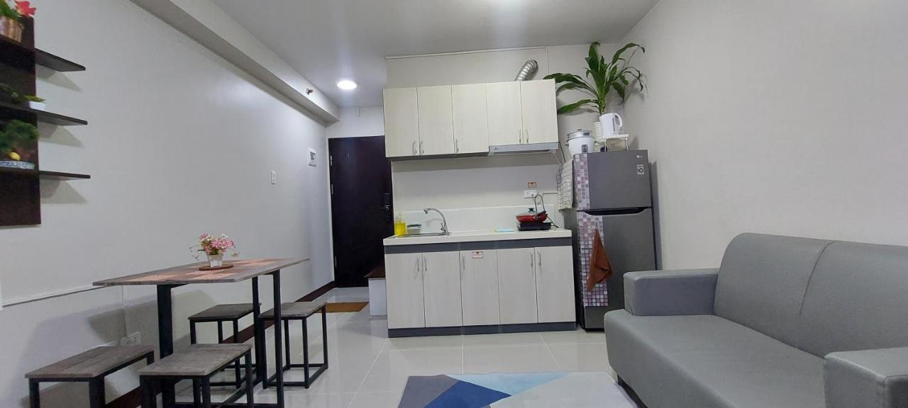 Dracarys Place 2 Condo With Balcony Unlimited Wifi Lapulapu City View المظهر الخارجي الصورة