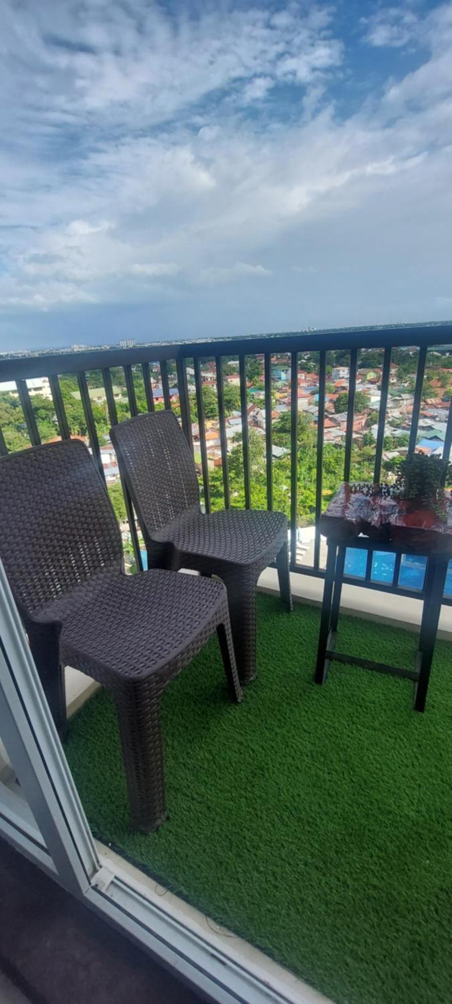 Dracarys Place 2 Condo With Balcony Unlimited Wifi Lapulapu City View المظهر الخارجي الصورة