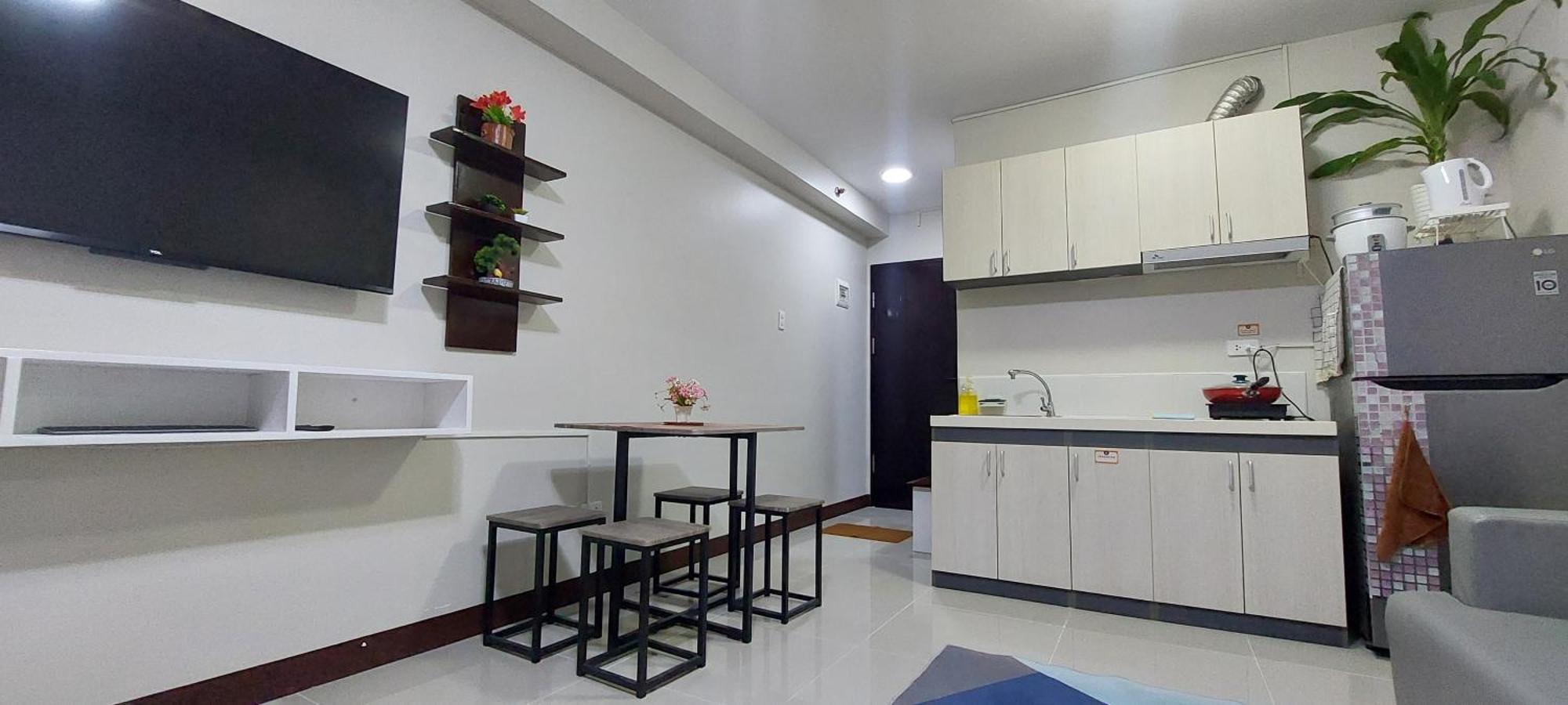 Dracarys Place 2 Condo With Balcony Unlimited Wifi Lapulapu City View المظهر الخارجي الصورة